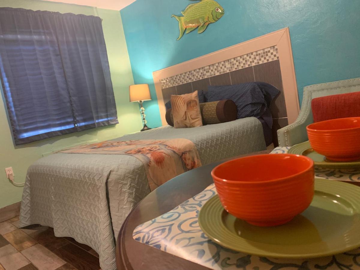 Michaels Siesta Studios Redington Shores Εξωτερικό φωτογραφία